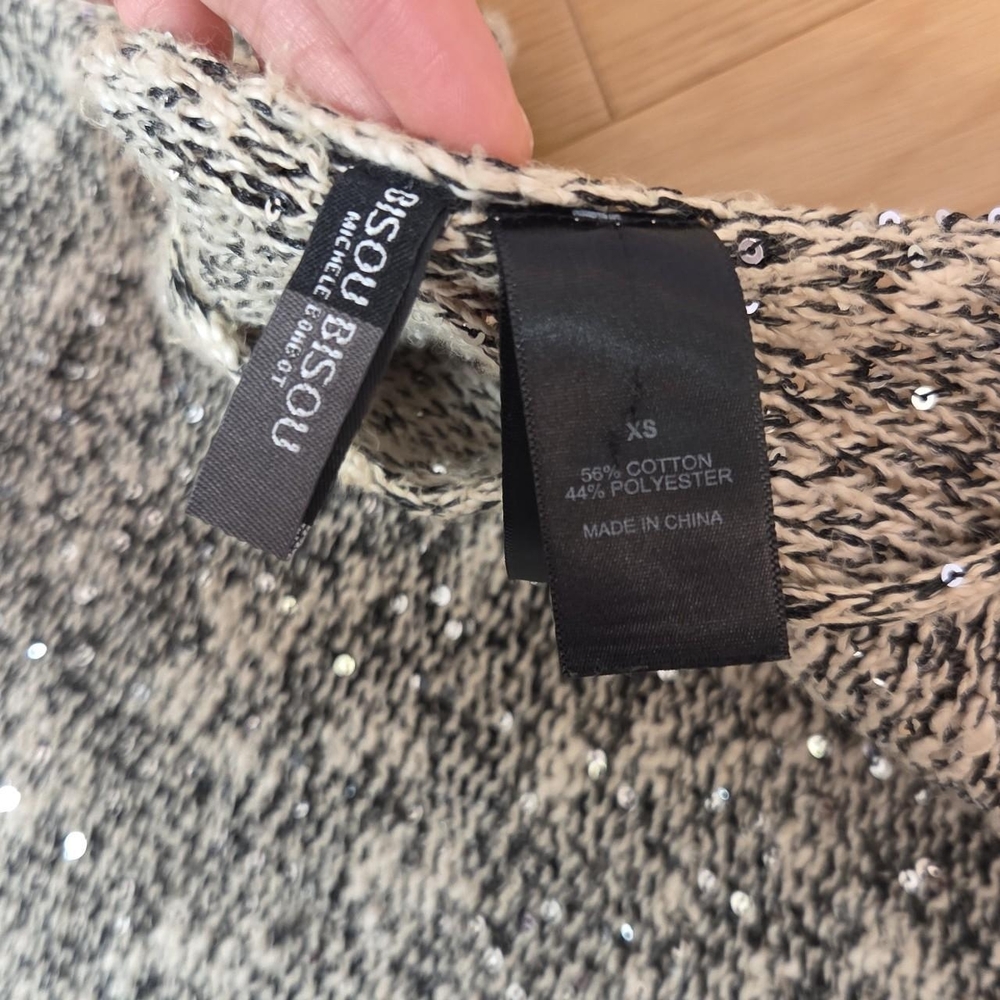 Y2K Black and Cream Winter Work Sweater -- Bisou Bisou, Size XS - Picture 4 of 8